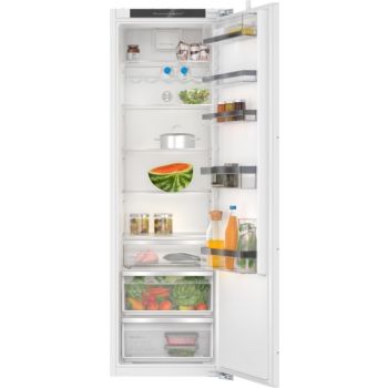 Vista general frigorífico integrable Bosch KIR81ADD0
