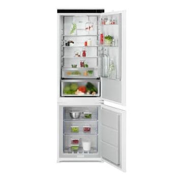 Vista principal del modelo de frigorífico integrable de AEG TC7CS181DS