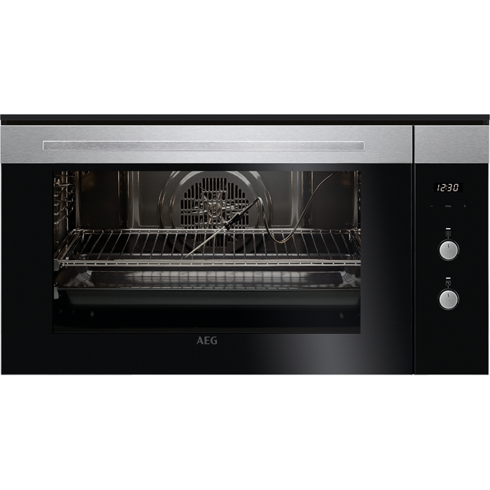 proyector salto mayor AEG KEK442910M Horno Multifunción Pirolítico 90 cm. anchura